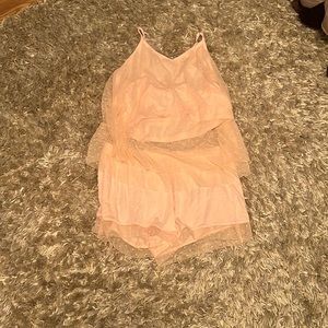 NWOT danskin sleep set !